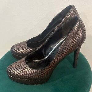 Jessica Simpson Shimmering Bronze Heels